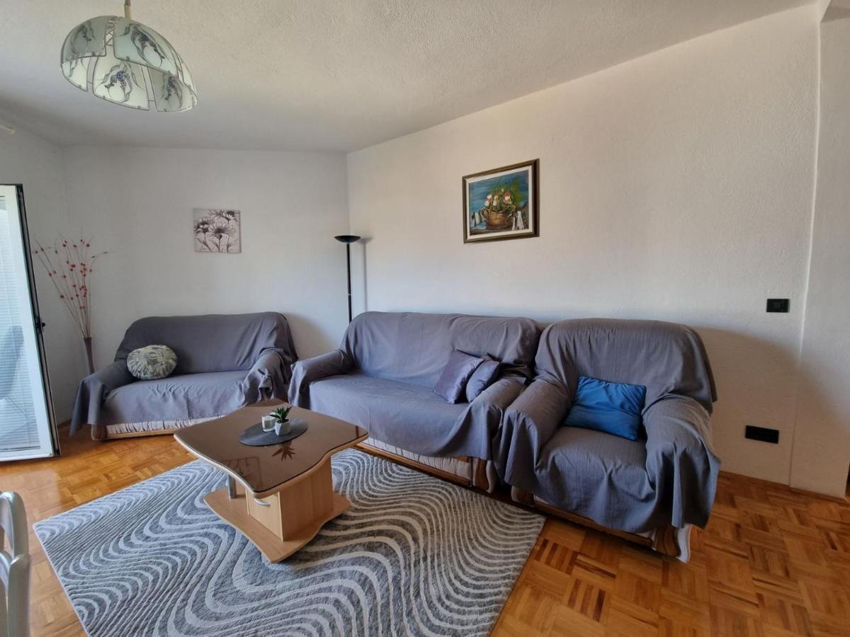 Apartment Matej Trogir Ngoại thất bức ảnh